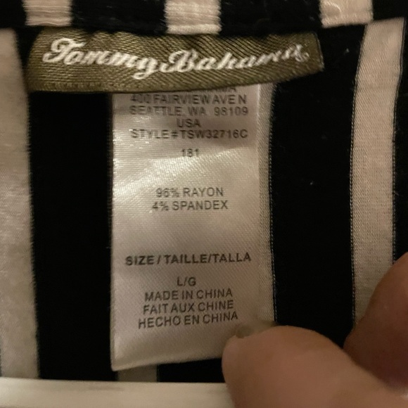 Tommy Bahama. Size large. Like new. Super soft, great feel. - Picture 1 of 2